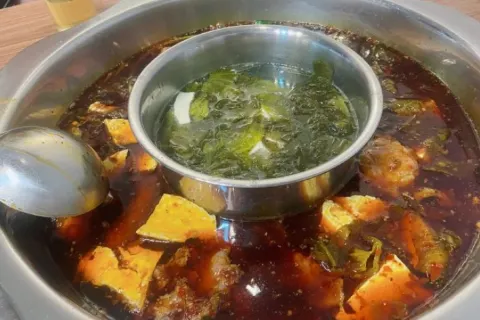 刘草根豆花牛肉(酉阳店)