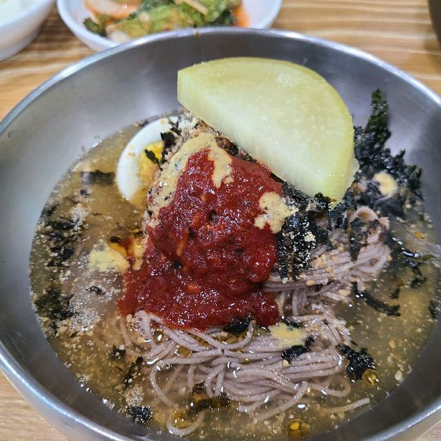 여름날 강릉 남항진 막국수 어때요??