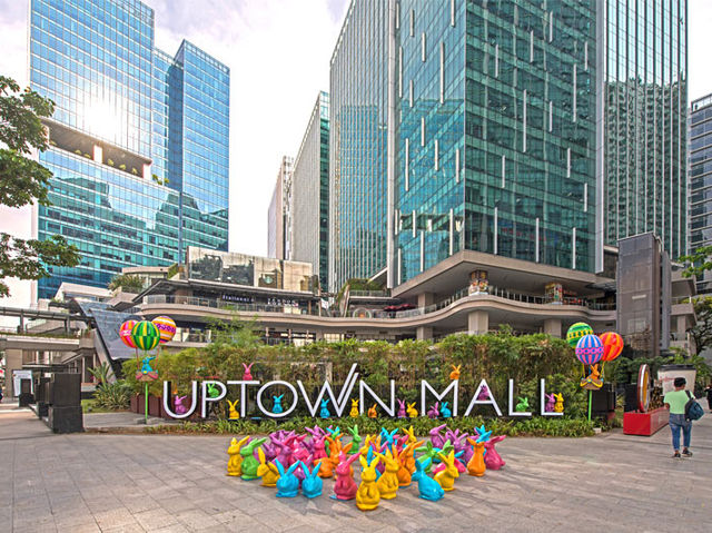 Uptown Mall Bonifacio