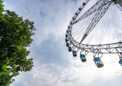 Shishi Shimao Skyscraper Ferris Wheel