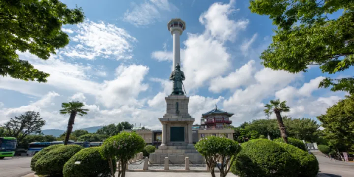 釜山塔