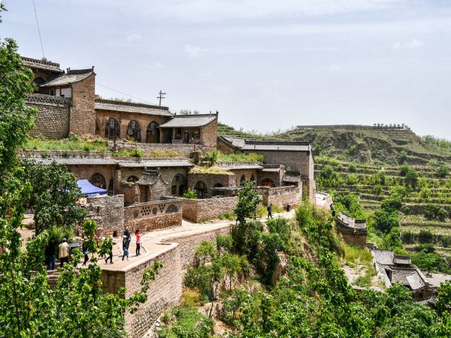 李家山