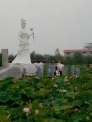 Huanghuai Da Fengshou Xiangcun World (huangchuan)