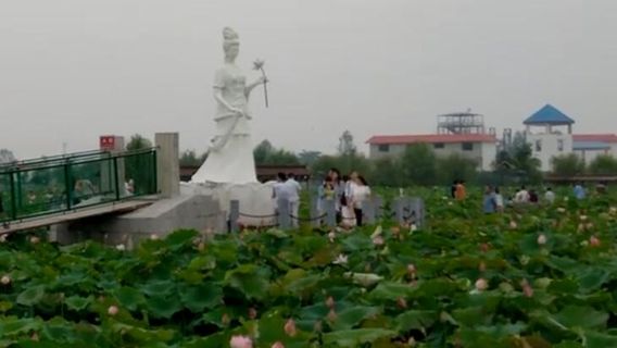 Huanghuai Da Fengshou Xiangcun World (huangchuan)