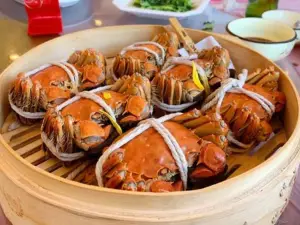 Dengxianxiefang·yangchenghu Country Food