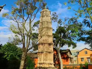 Dajue Temple - Thousand Buddha Pagoda