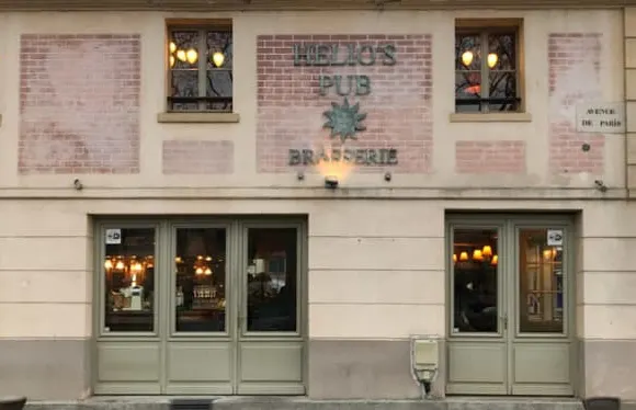 Helio's Pub