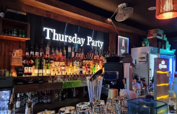 Thursday Party