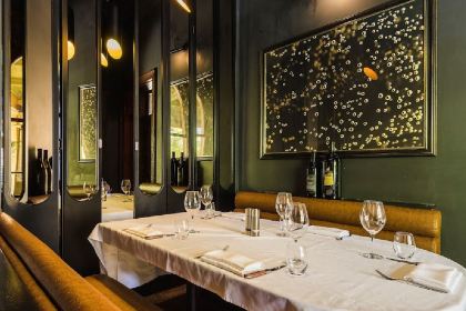 Moo Moo The Wine Bar and Grill