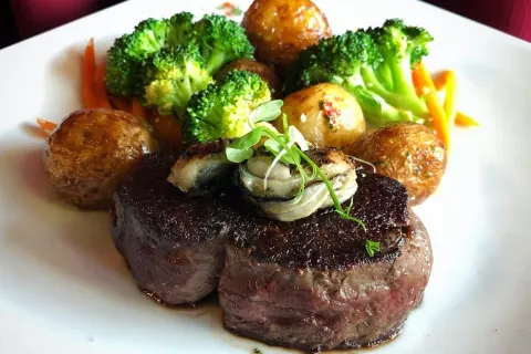 Tony's Steakhouse