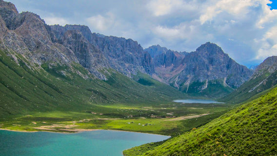Xiannv Lake Scenic Area