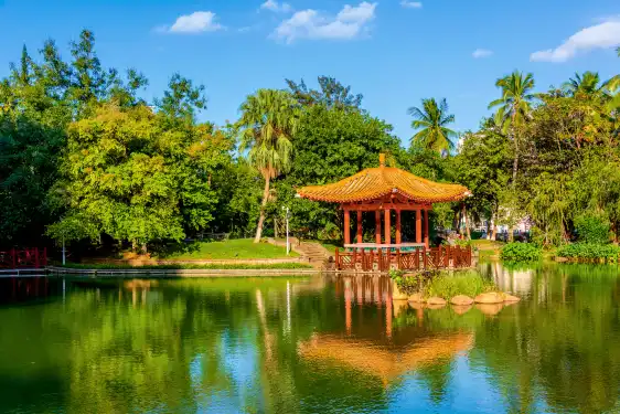 鄰近五公祠的酒店