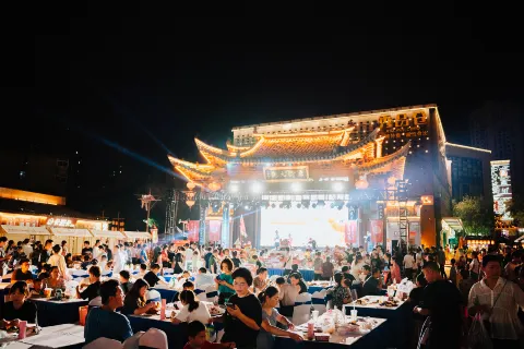 Leijieming Xiaochi Square
