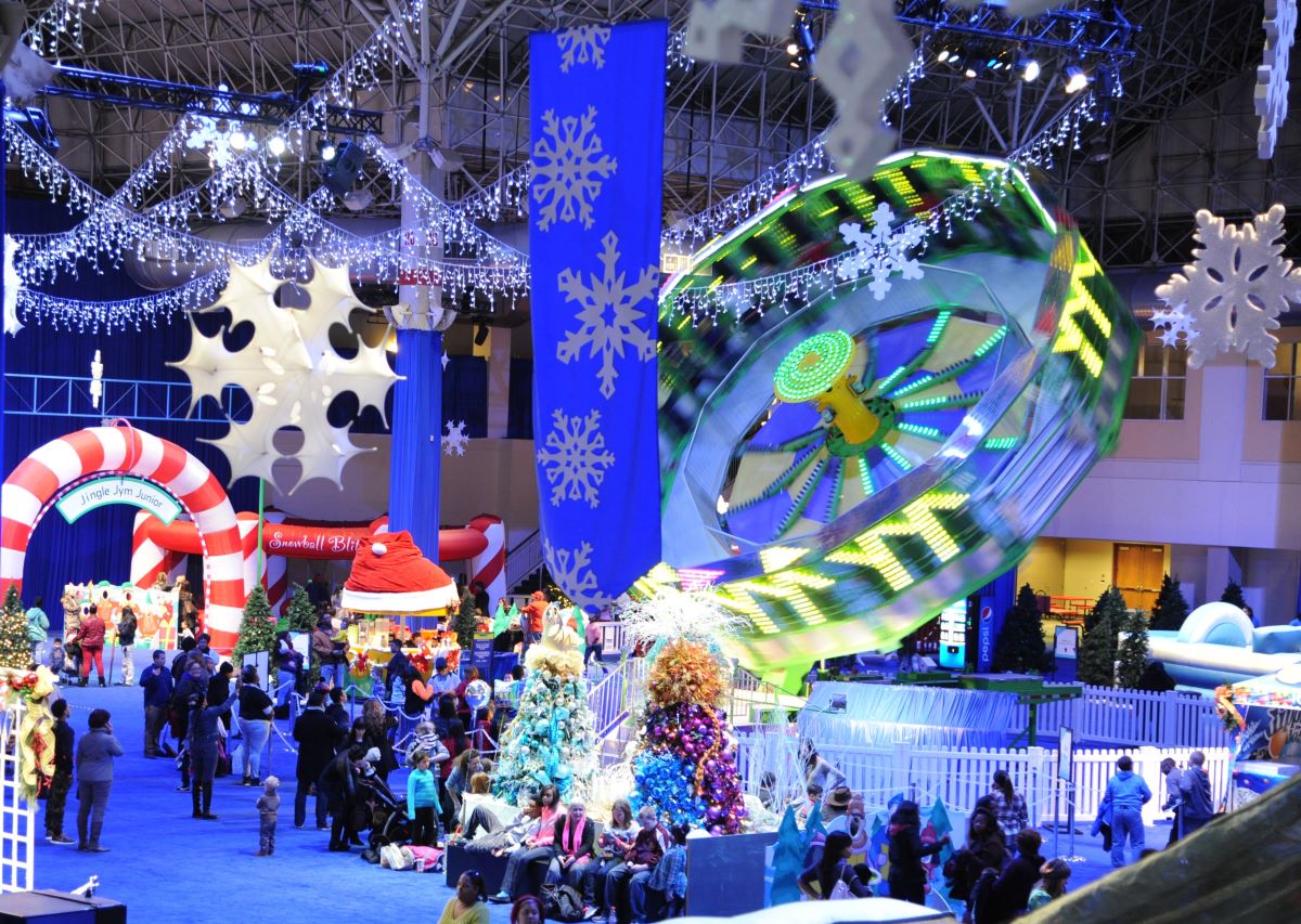 Navy Pier’s Winter WonderFest | Chicago