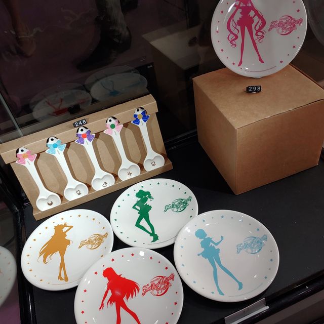 銅鑼灣新藝術玩具基地限定十日美少女戰士展售 銅鑼灣新藝術玩具基地限定十日美少女戰士展售