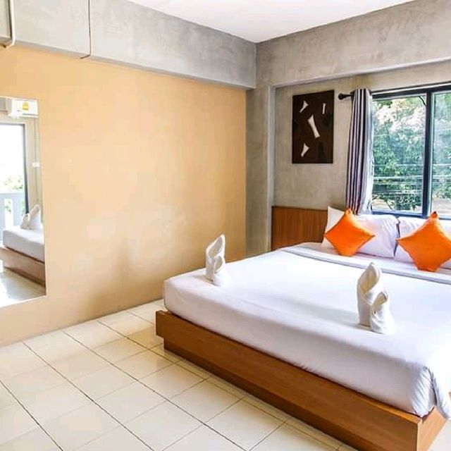 B2 Santitham (Wat Jed Yod) Hotel