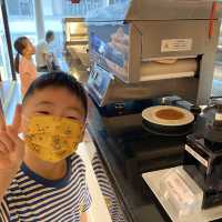 好特別的主題房-太空人房間-金域假日酒店