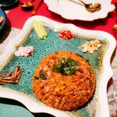 Queen·Cheuk Yuet User Photo