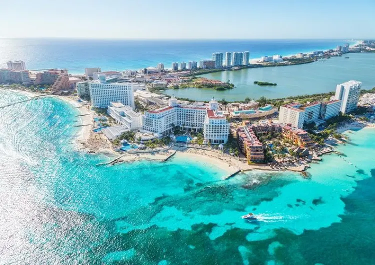 Cancún: A Guide to Mexico's Caribbean Resort Paradise