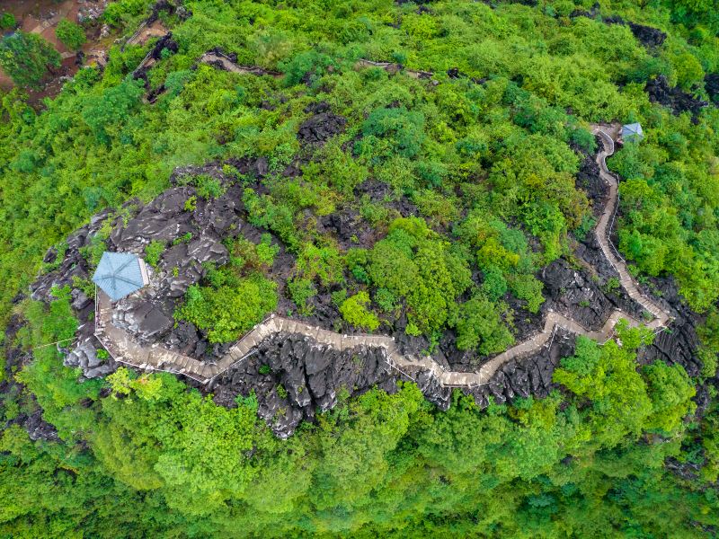 Chunwan Stone Forest