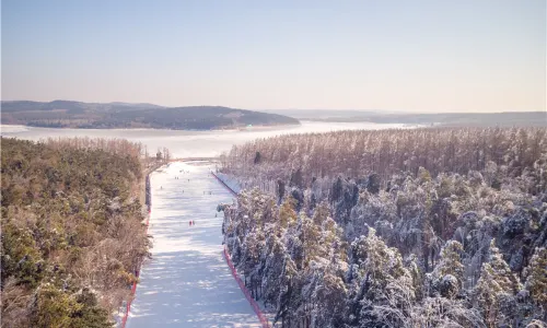 Jingyuetan Skiing Field