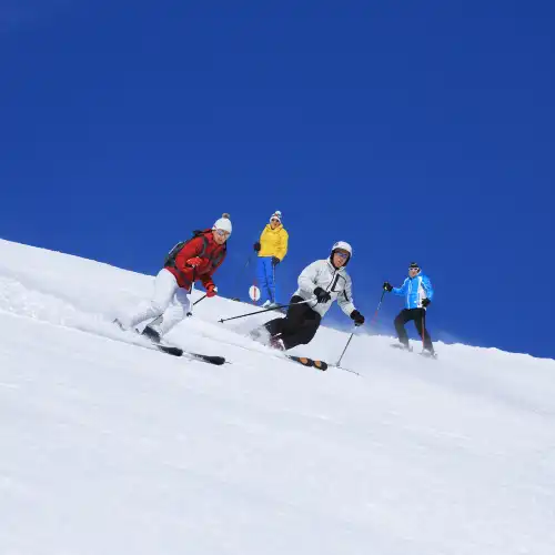 Popular Ski Resorts Near Seattle