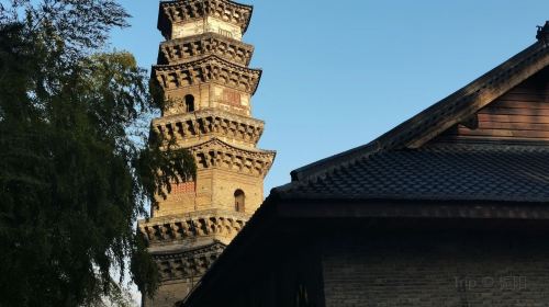 赭塔