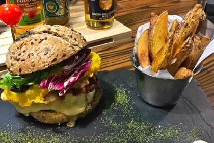 Fins Tapas & Cocktails