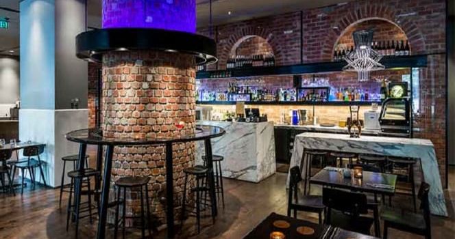 Dee Casa - Restaurant & Bar