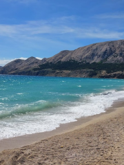 Vela plaža Baška