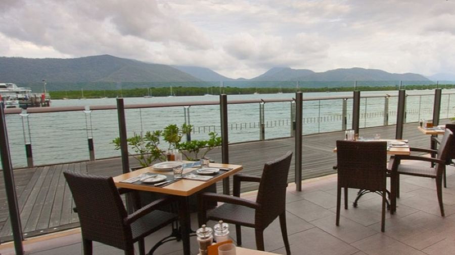 Dundee’s Restaurant