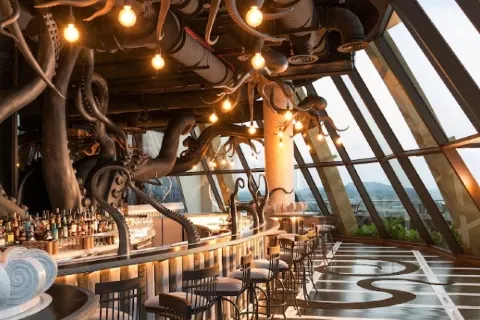 INK 360 Rooftop Bar