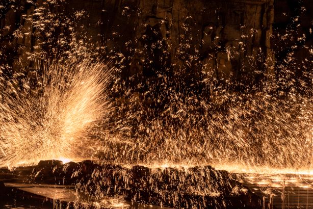 Molten Iron Fireworks（The Town of Situ Branch）