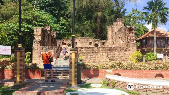 Kota Belanda Pulau Pangkor