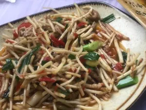 云贵酒家