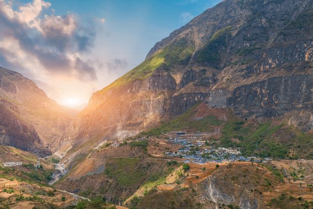 Cliff Village