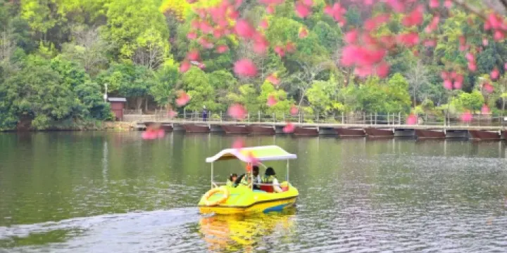 五龍客家風情園