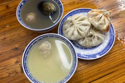 汪记小毛老面汤包