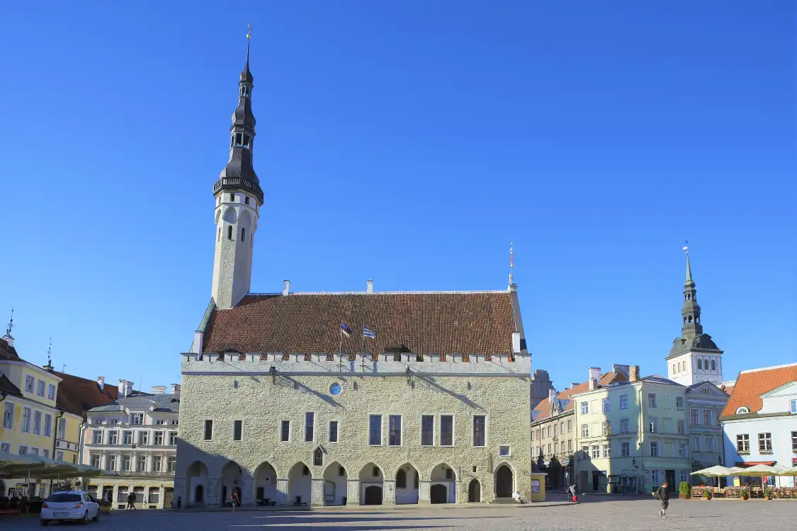 Hotels near Tallinn Town Hall