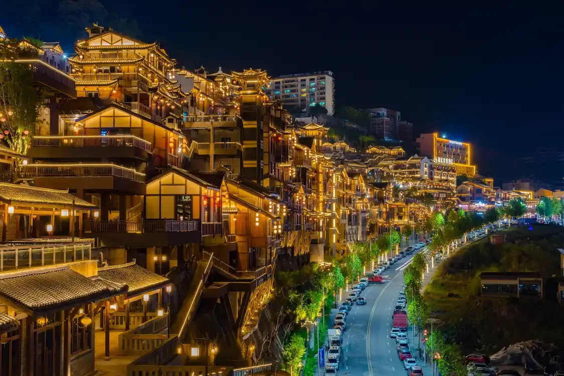 천생성(톈성청) 문화관광 거리 주변 호텔