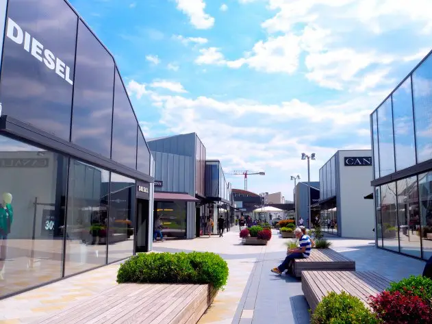 ห้างสรรพสินค้าเดอะมอลล์ ฟลอเรนซ์