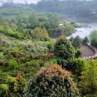 Pinisi Resto Lembang
