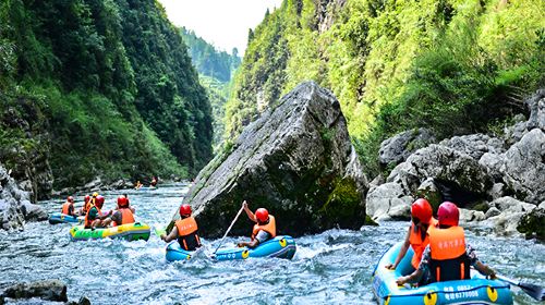 Behind the Twelve—Guizhou Qingxi Gorge Scenic Area