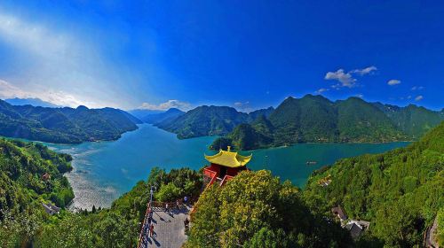 Qingjiang River Gallery