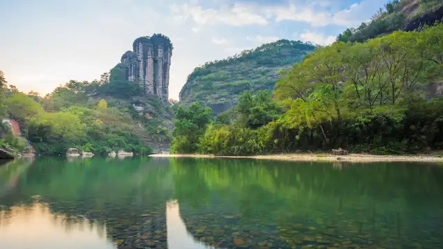 Hotels near Jade Maiden Peak Scenic Area