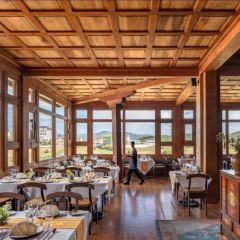 拉萨松赞林卡酒店·餐厅 User Photo