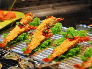 Liuhe Night Market