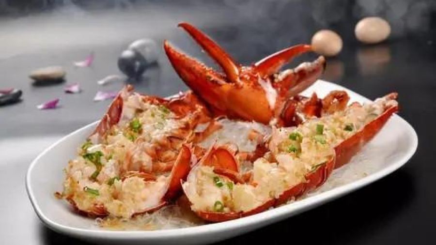 鄂尔多斯皇室国际酒店(万达广场王府井店)·四海汇海鲜自助餐厅