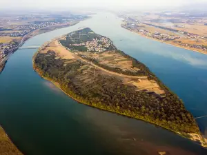 莒洲島