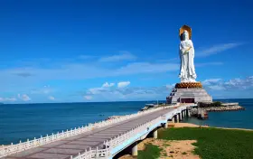 Sanya Nanshan Cultural Tourism Zone